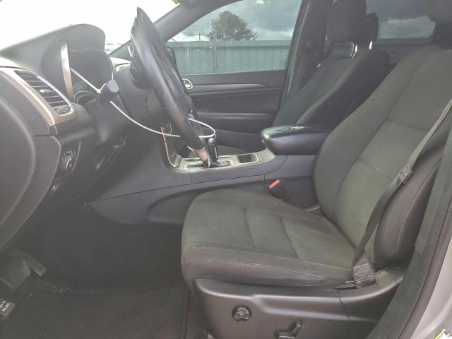 Jeep Grand Cherokee Laredo Image 2