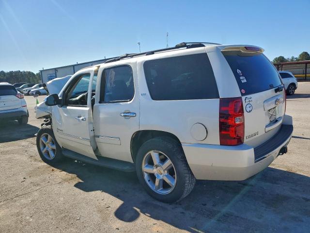 Chevrolet Tahoe C1500 Ltz Image 4