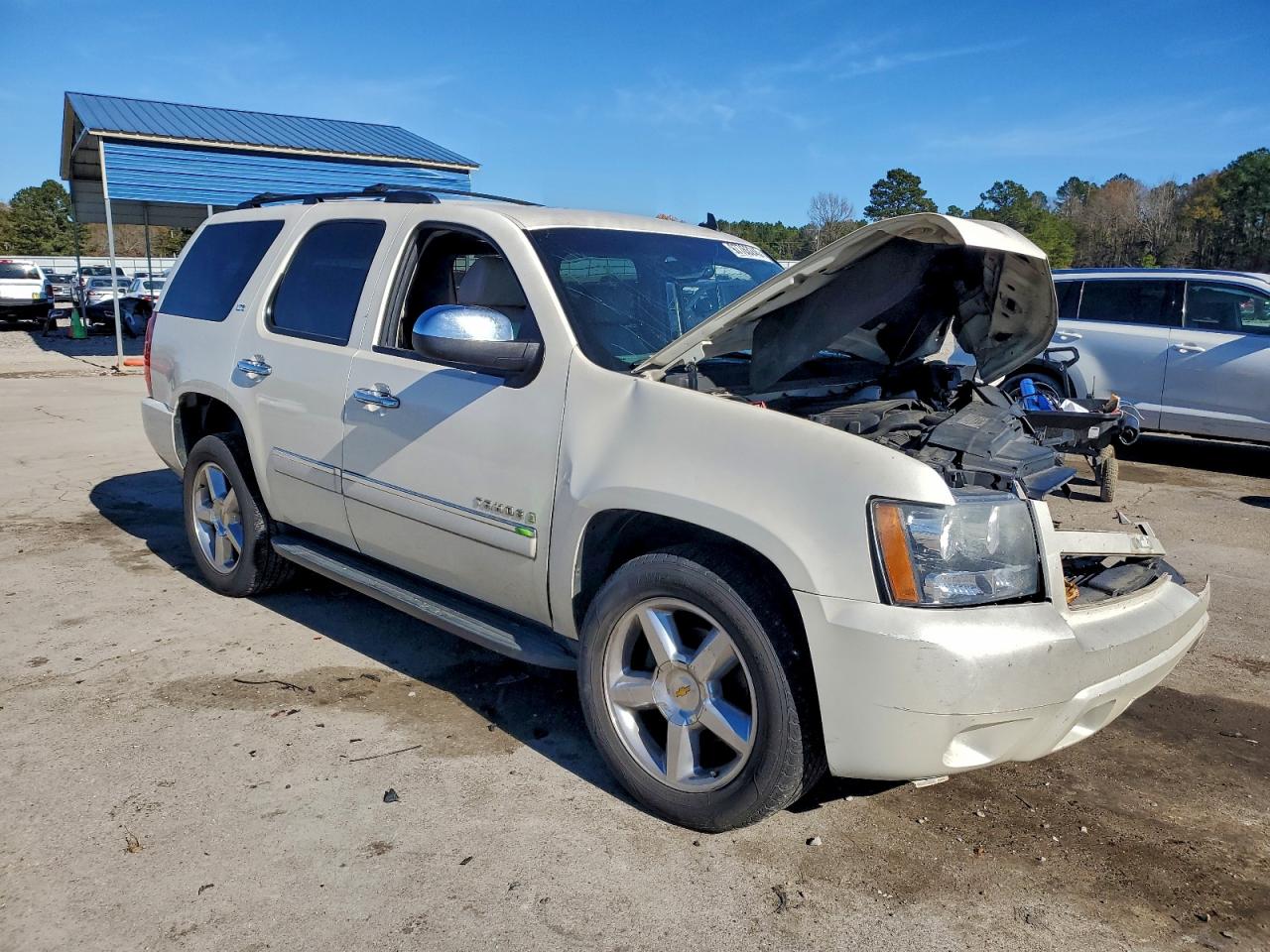 Chevrolet Tahoe C1500 Ltz Image 5