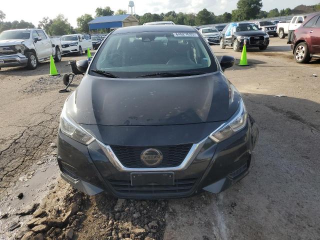 Nissan Versa Sv Image 7