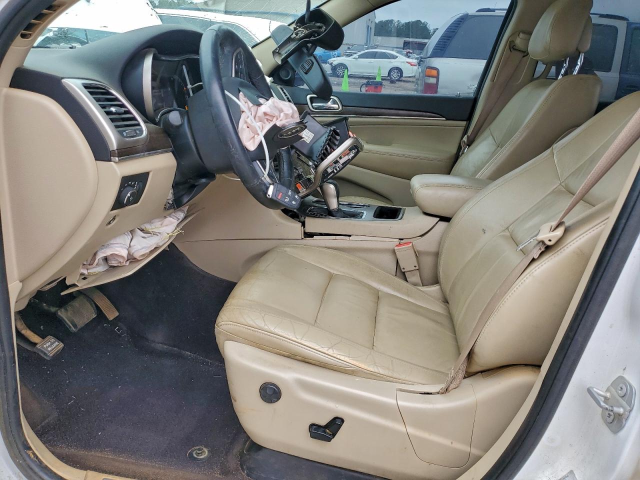 Jeep Grand Cherokee Limited Image 4