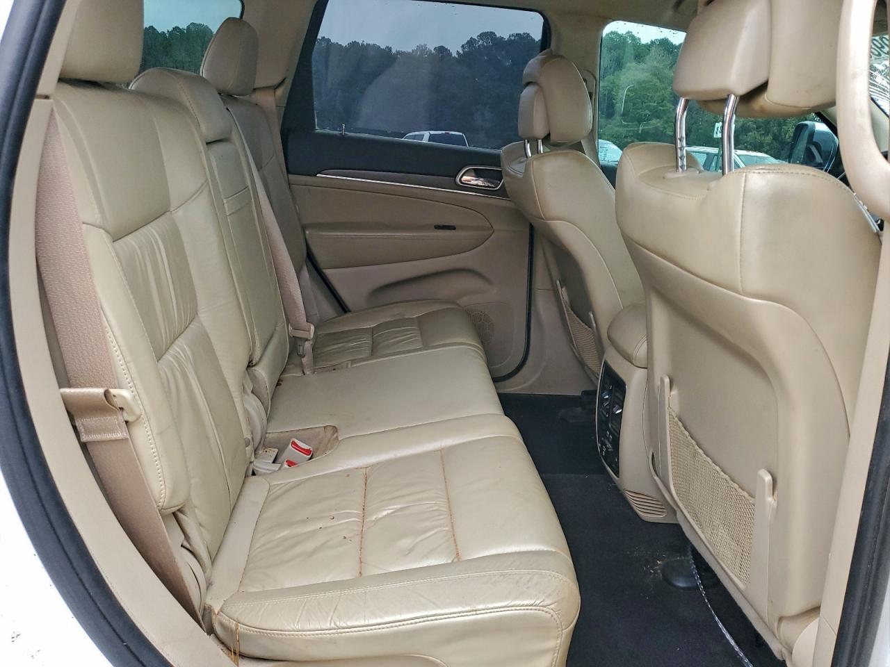 Jeep Grand Cherokee Limited Image 10