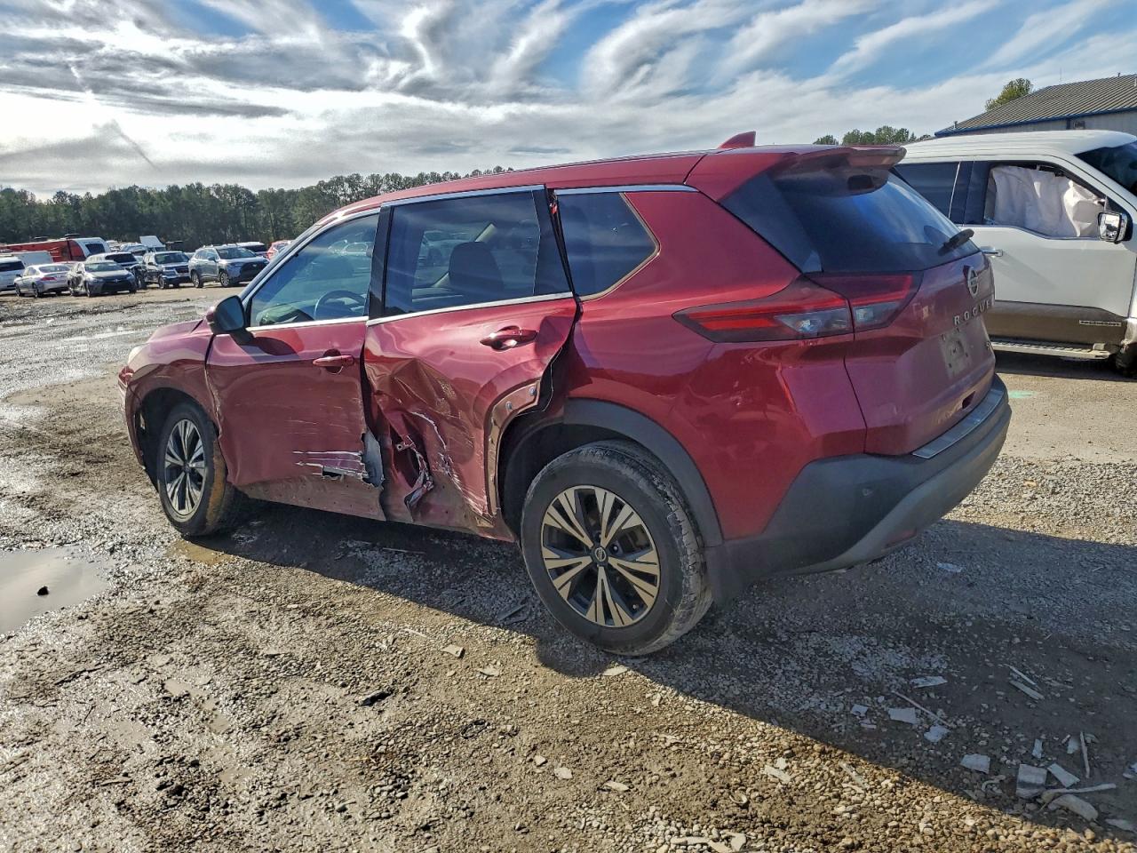 Nissan Rogue Sv Image 2