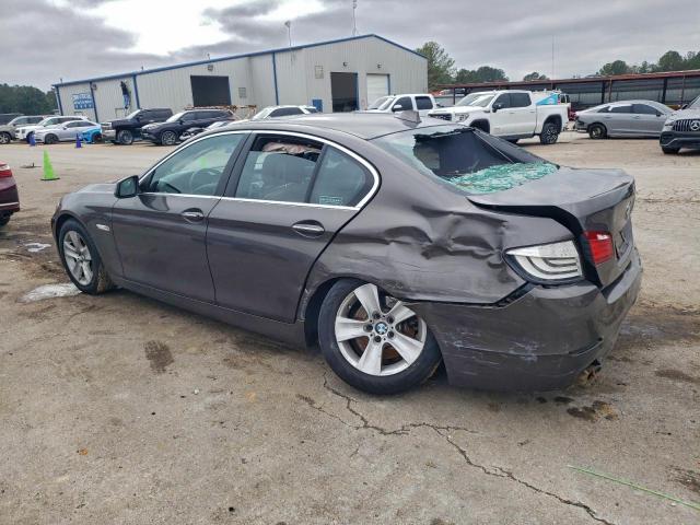 BMW 5 Series I Image 7