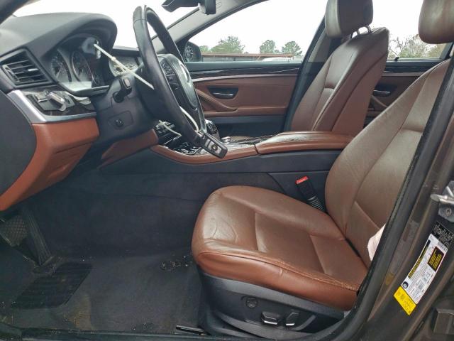 BMW 5 Series I Image 9