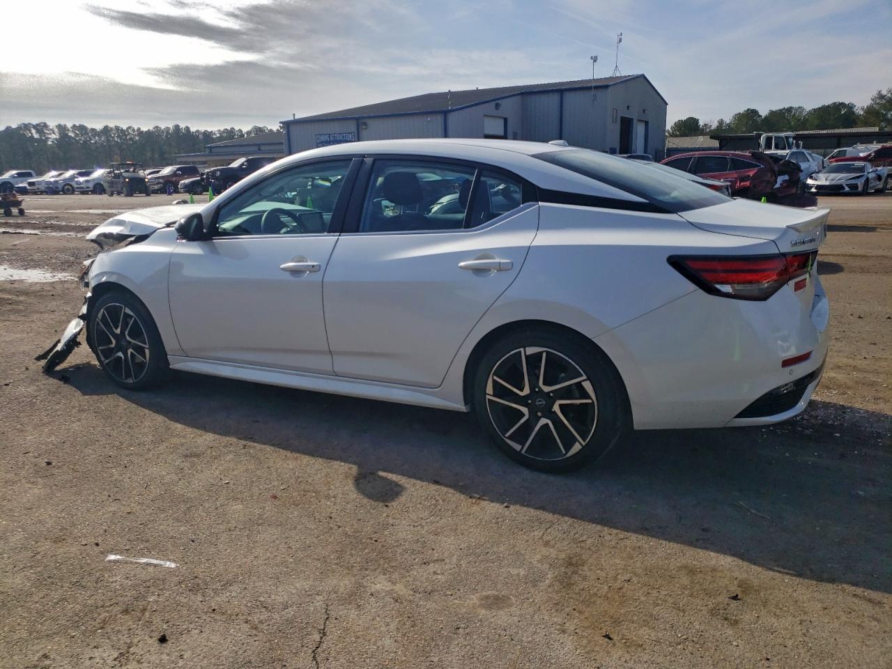 Nissan Sentra Sr Image 3