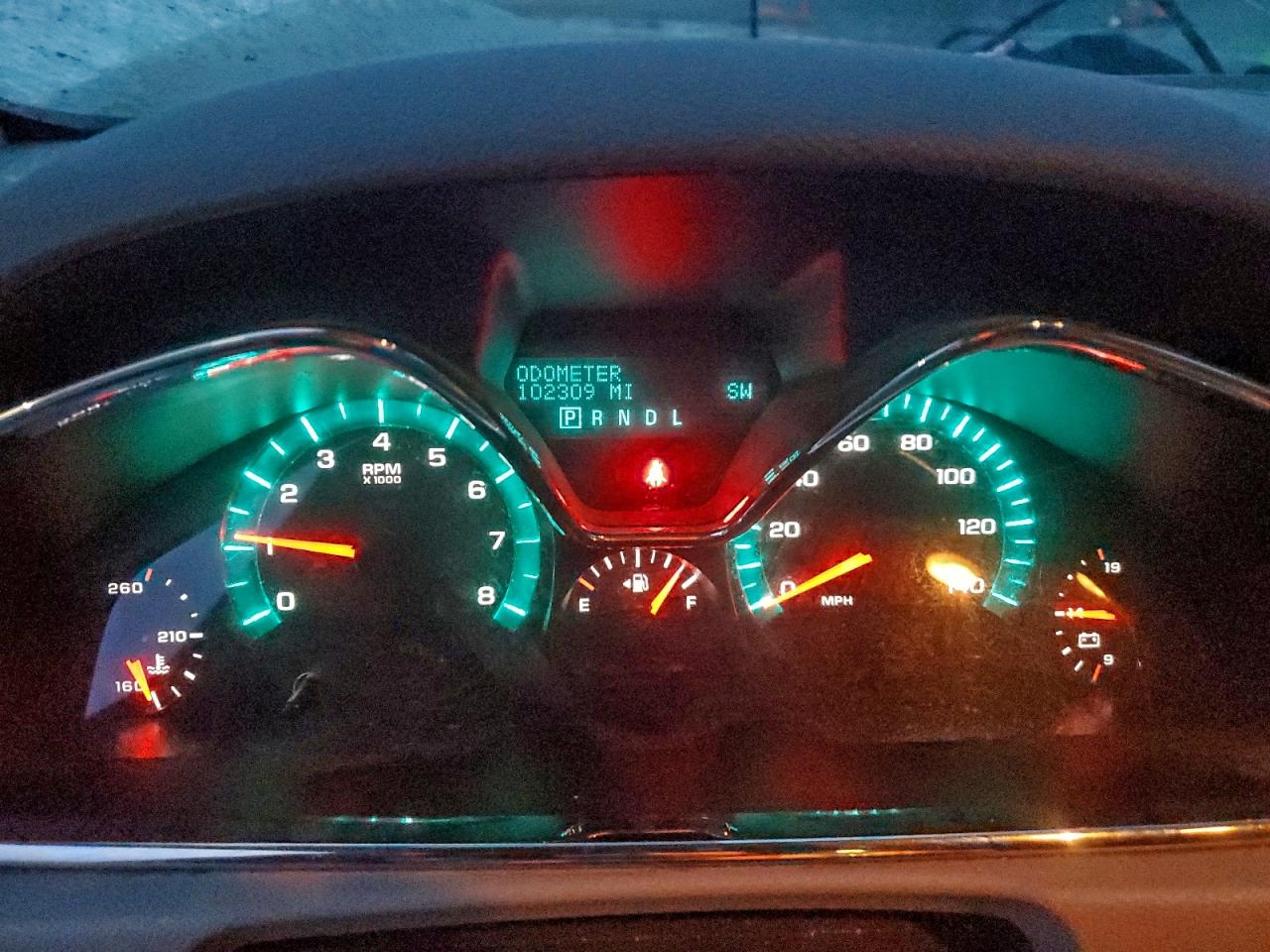 Chevrolet Traverse Ls Image 3