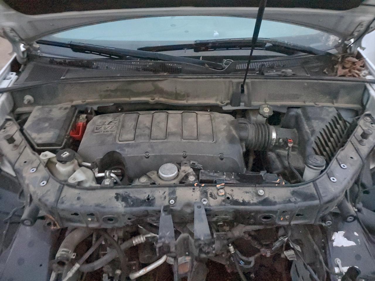 Chevrolet Traverse Ls Image 12