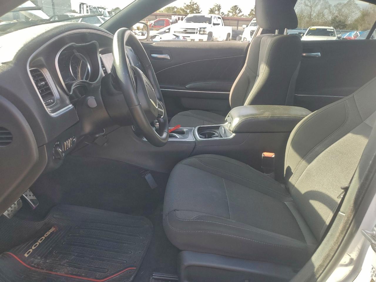 Dodge Charger Sxt Plus Image 2