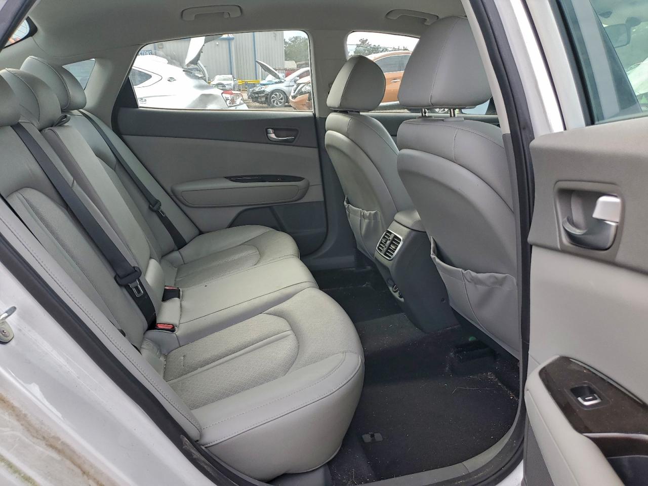 Kia Optima Ex Image 7