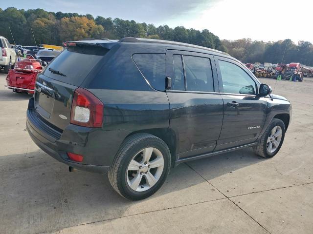 Jeep Compass Latitude Image 7