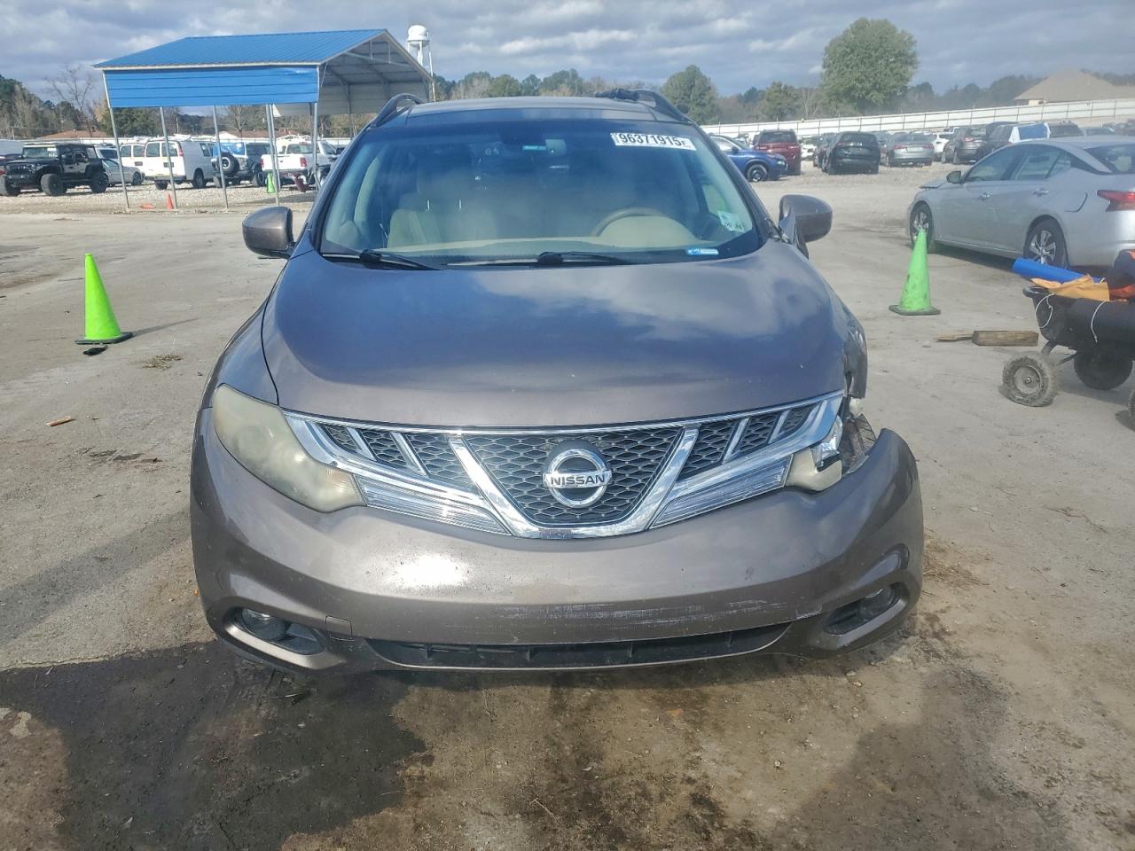 Nissan Murano S Image 4