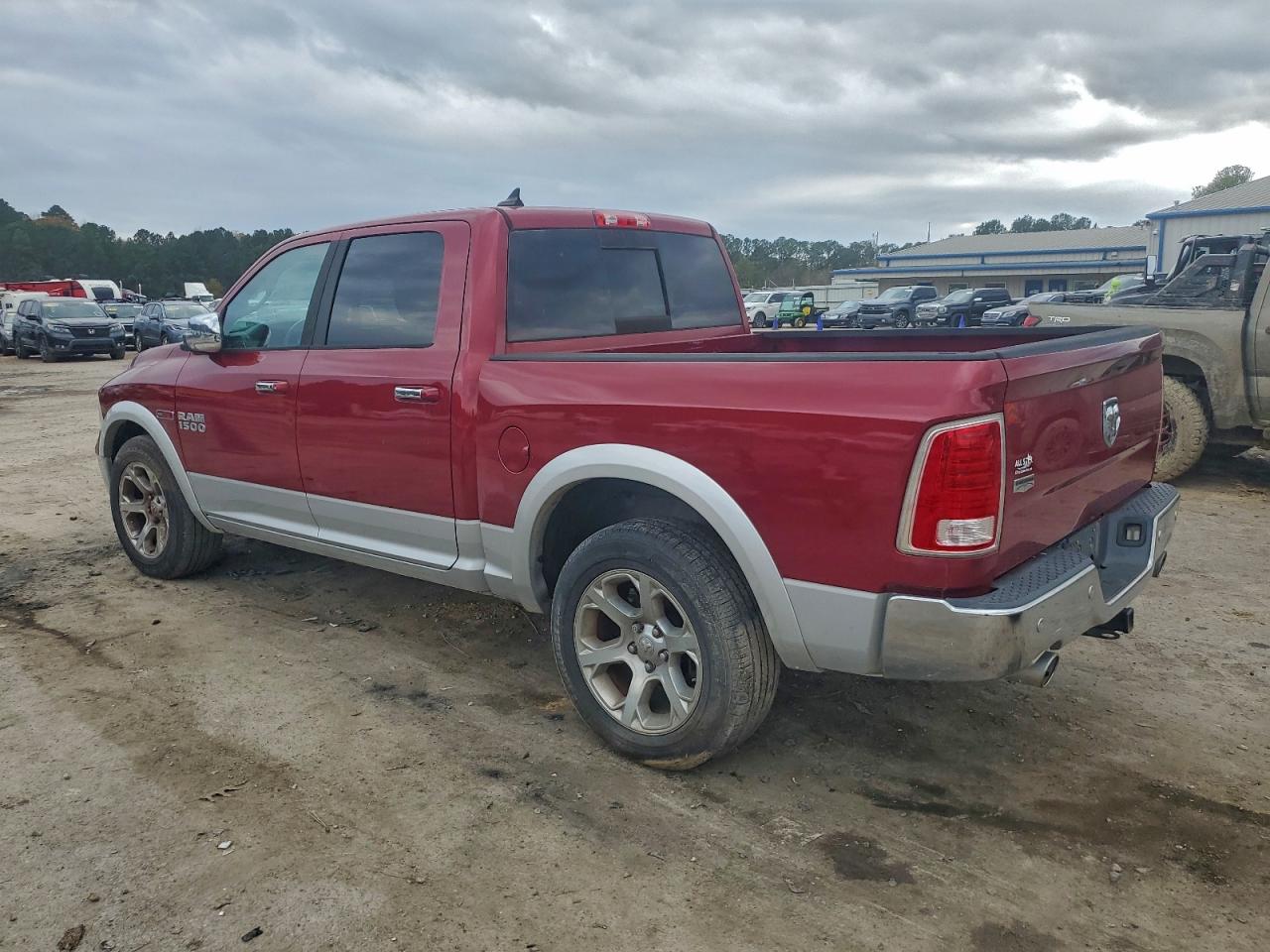 Ram 1500 Laramie Image 7