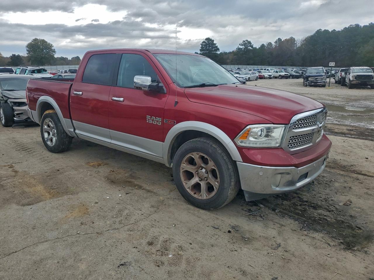 Ram 1500 Laramie Image 6