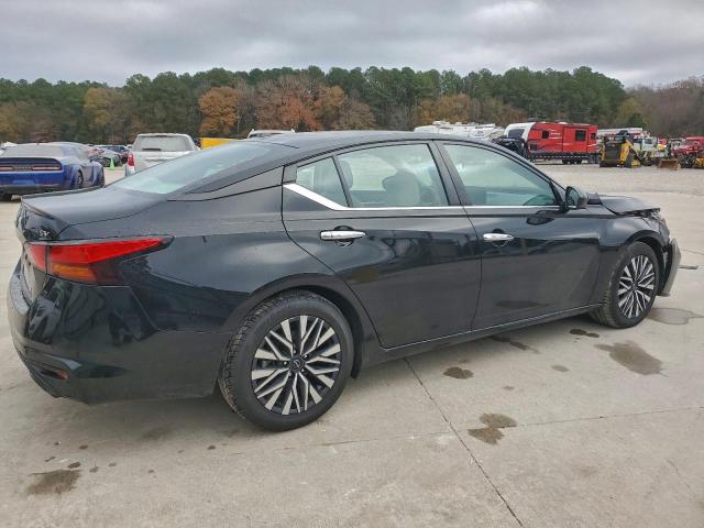 Nissan Altima Sv Image 13