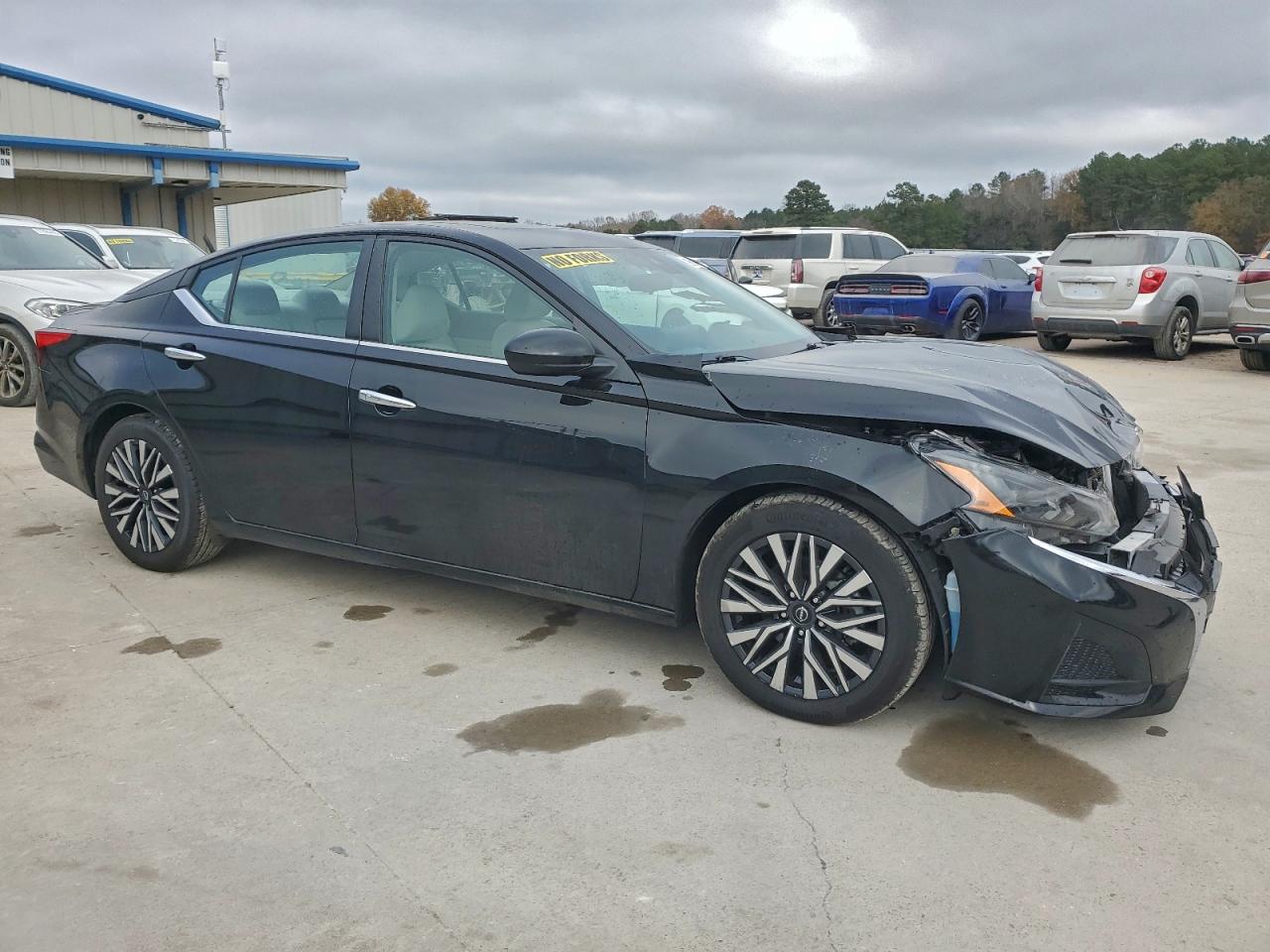 Nissan Altima Sv Image 9