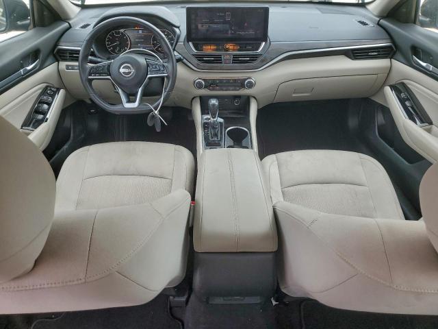 Nissan Altima Sv Image 3
