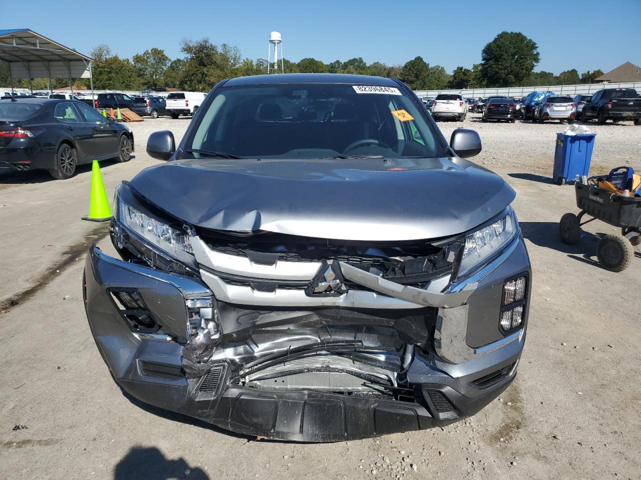 Mitsubishi Outlander S Image 8