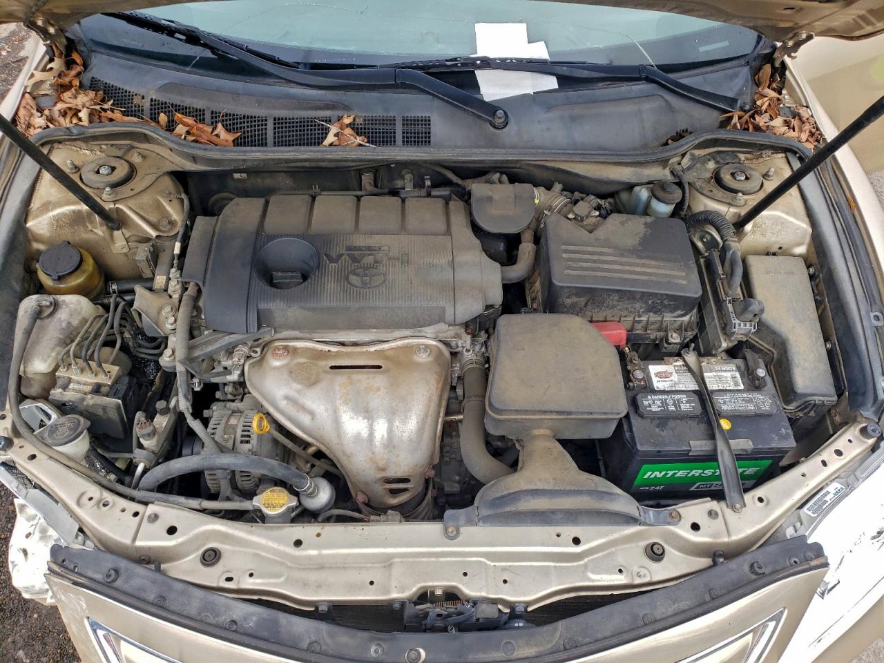 Toyota Camry Base Image 11
