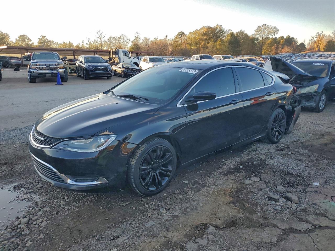 Chrysler 200 Limited Image 1