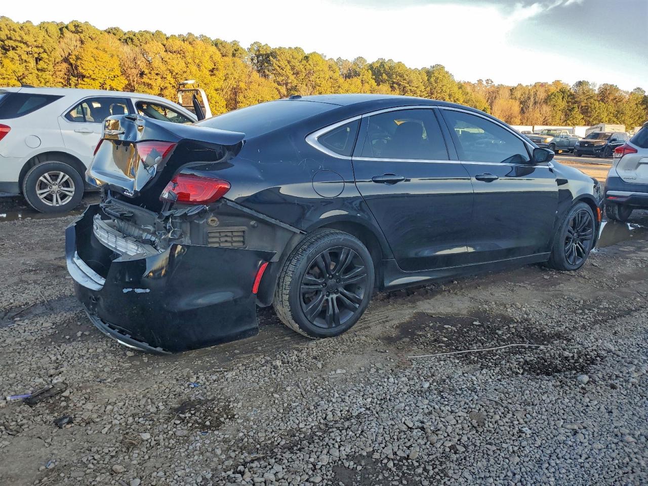 Chrysler 200 Limited Image 8