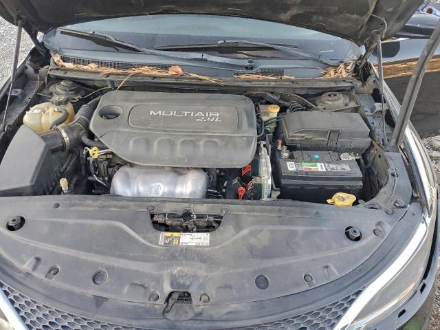 Chrysler 200 Limited Image 7