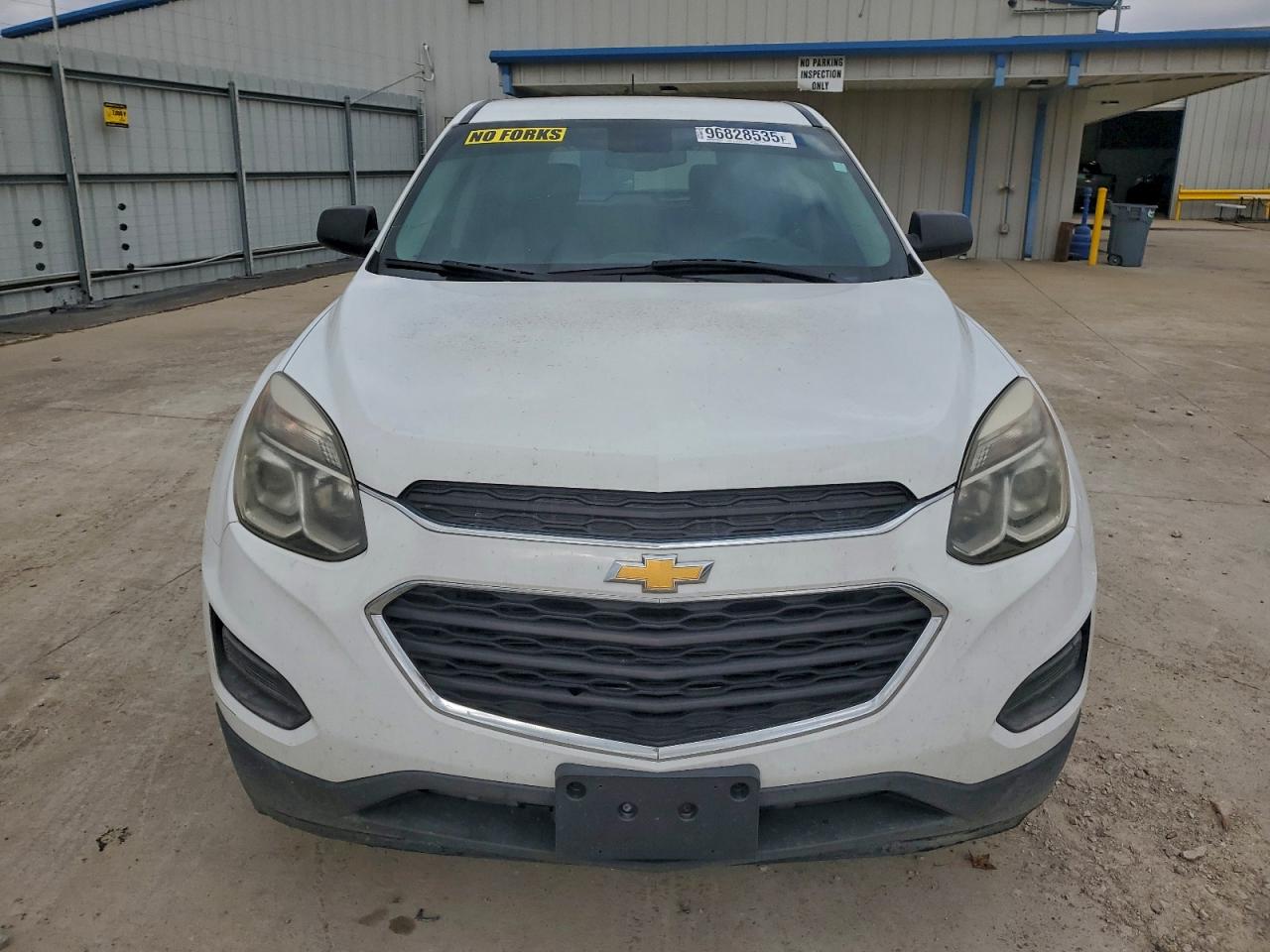 Chevrolet Equinox Ls Image 6
