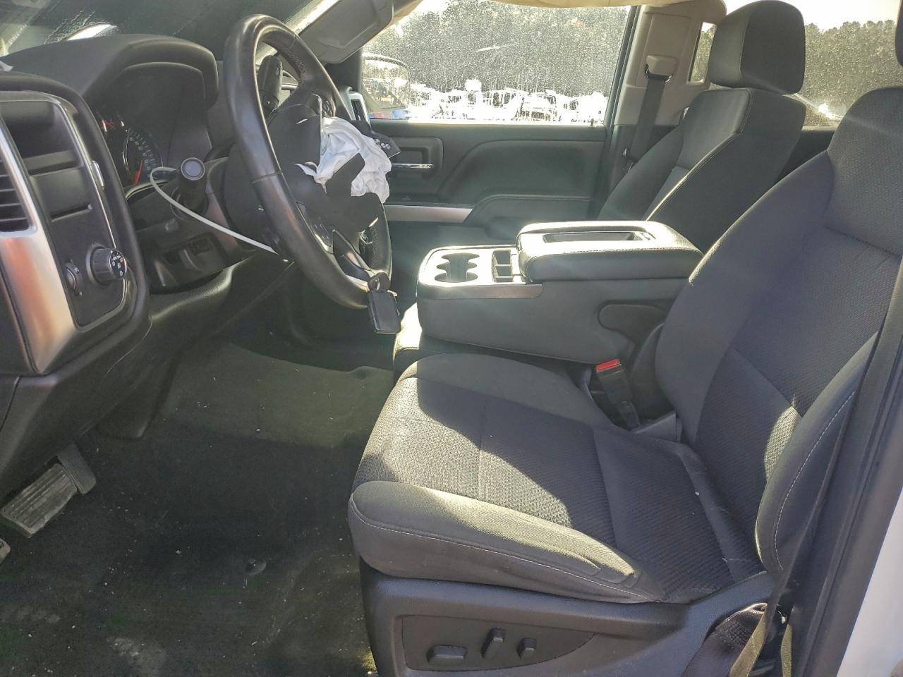 Chevrolet Silverado C1500 Lt Image 7