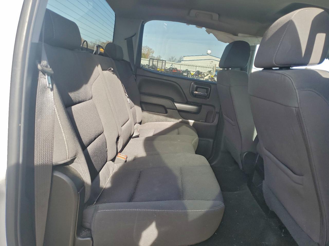 Chevrolet Silverado C1500 Lt Image 10