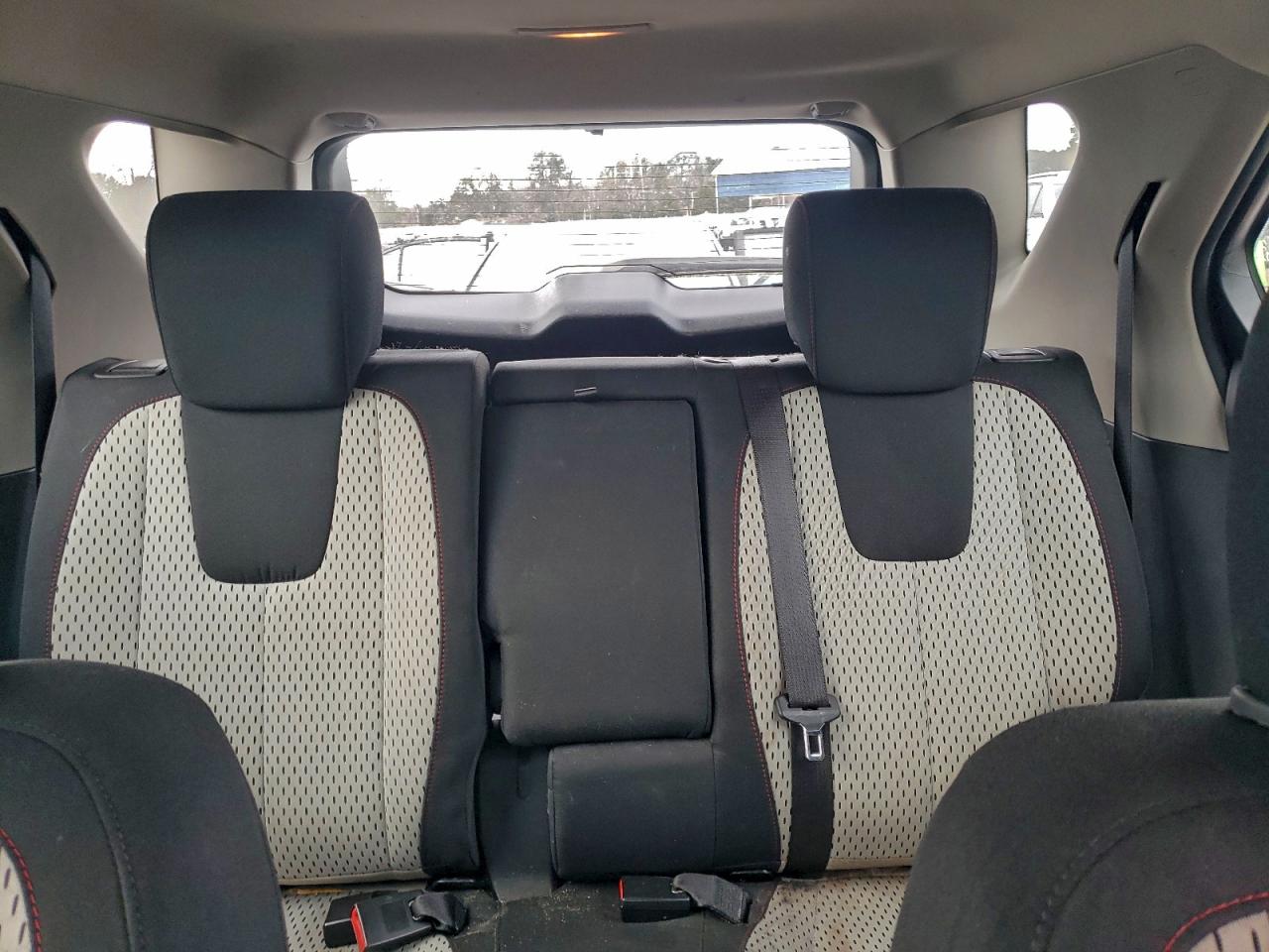 Chevrolet Equinox Ls Image 12