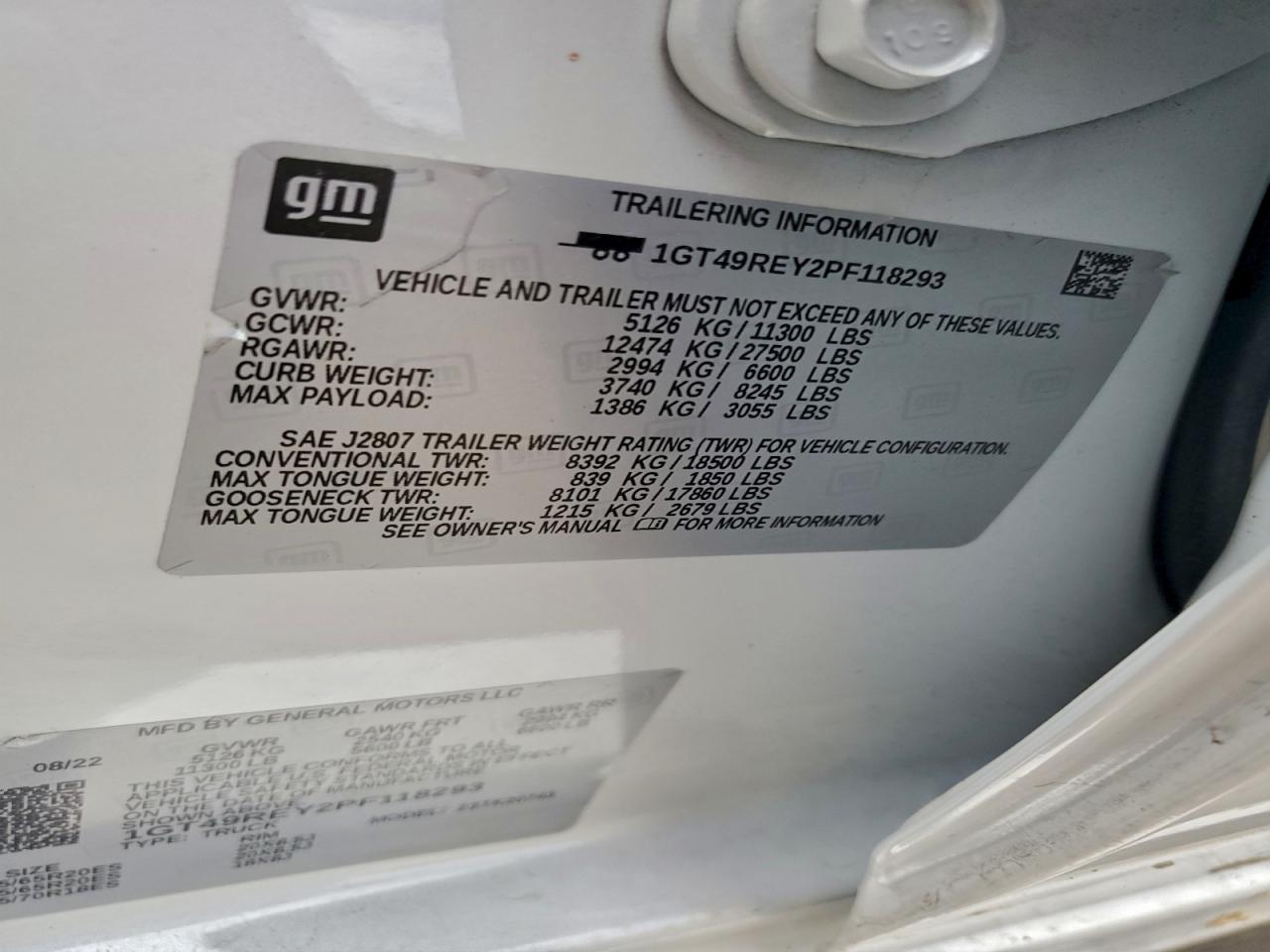 GMC Sierra K2500 Denali Image 8