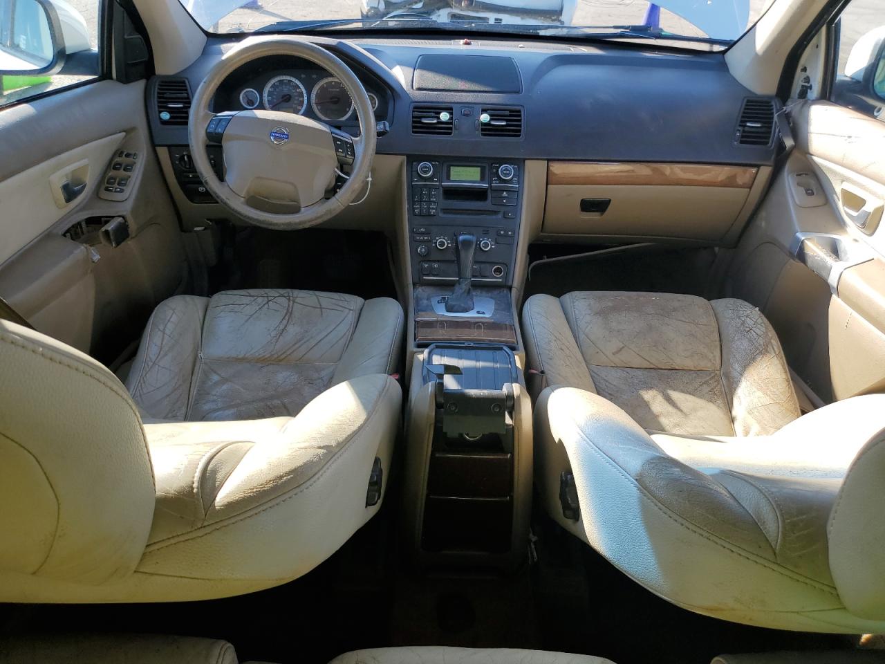 Volvo XC90 3.2 Image 4