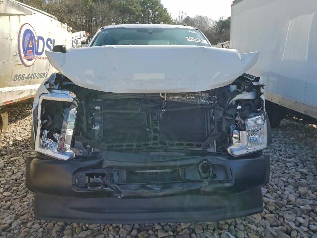 Ford F-550 Super Duty Image 13