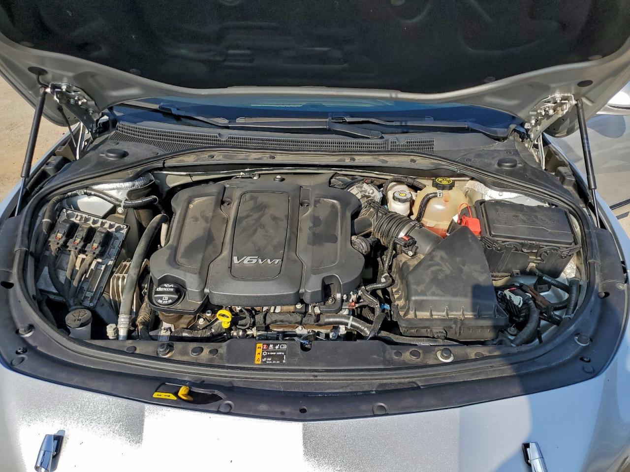 Buick LaCrosse Premium Image 3