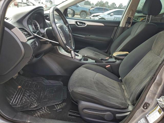 Nissan Sentra S Image 10