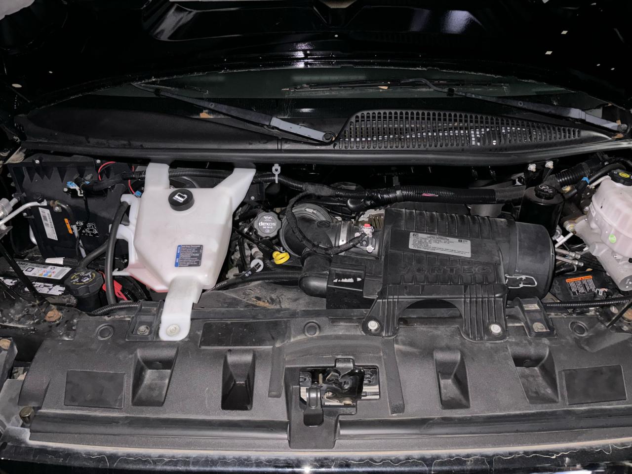 GMC Savana Cutaway G3500 Image 8