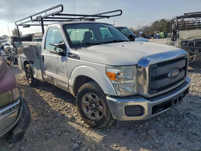 Ford F-250 Super Duty Image 4