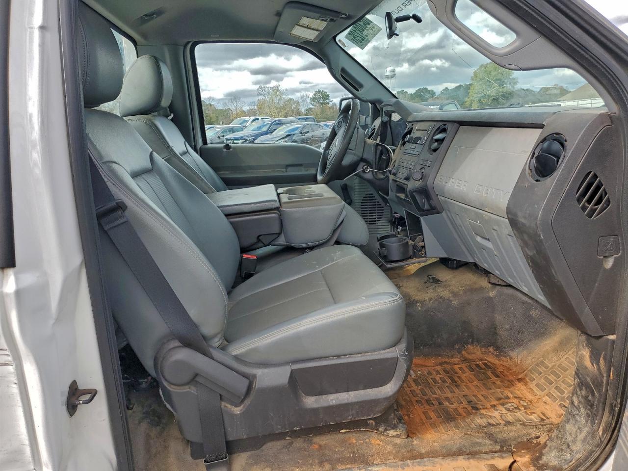 Ford F-250 Super Duty Image 10