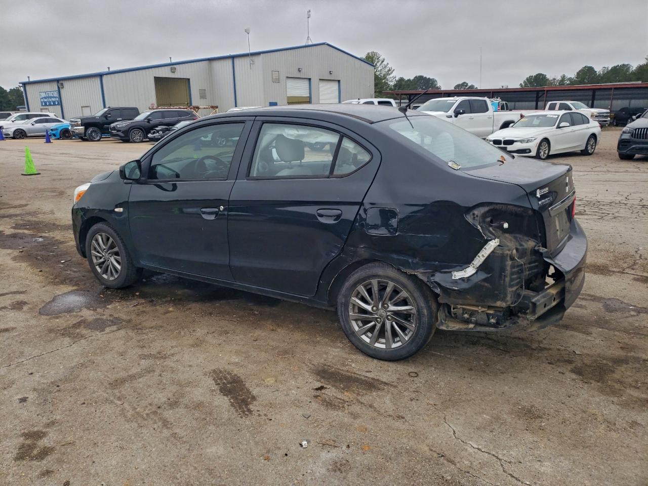 Mitsubishi Mirage G4 Es Image 2