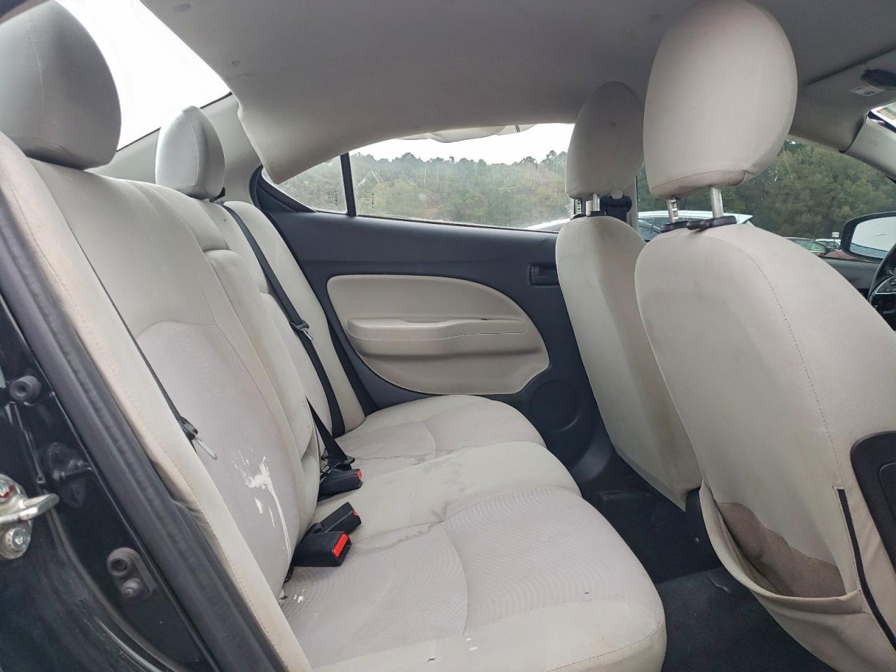 Mitsubishi Mirage G4 Es Image 10