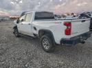 Chevrolet Silverado K2500 Heavy Duty Image 3