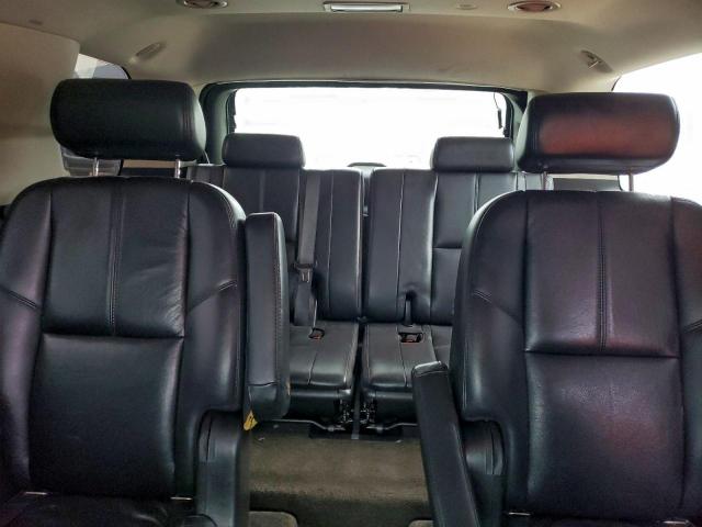 Chevrolet Tahoe C1500 Image 13