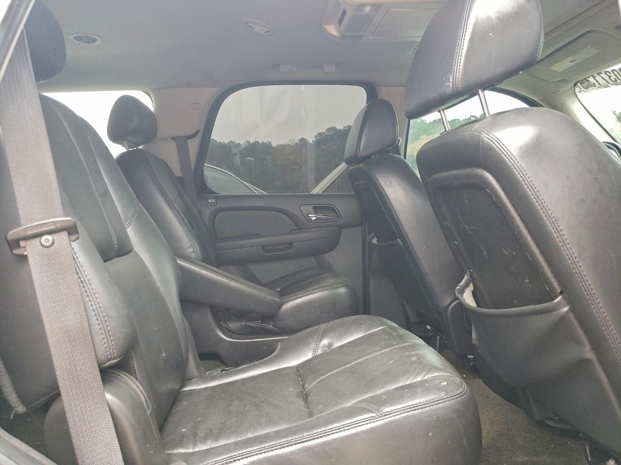 Chevrolet Tahoe C1500 Image 9