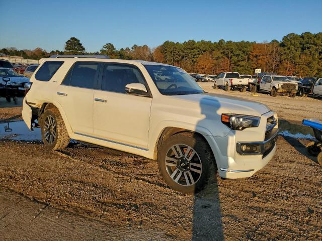 Toyota 4Runner Sr5/sr5 Premium Image 12