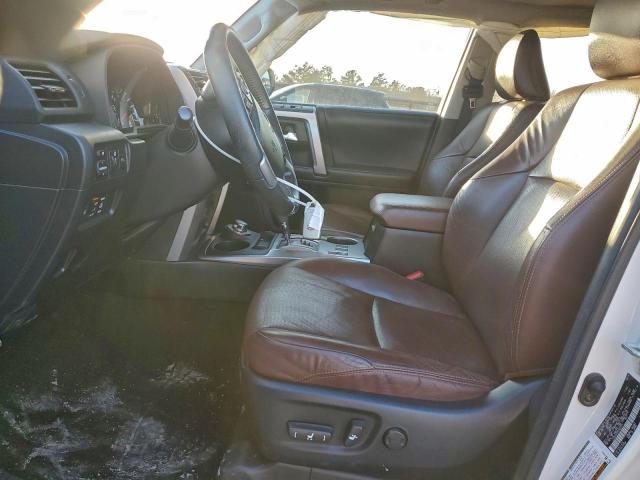 Toyota 4Runner Sr5/sr5 Premium Image 9