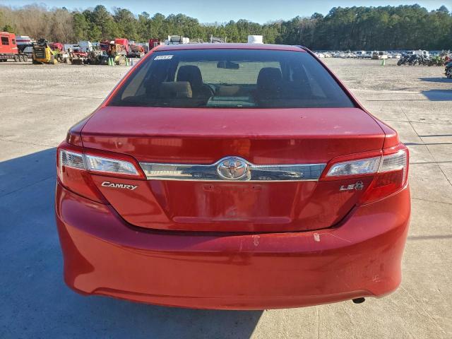 Toyota Camry Base Image 11