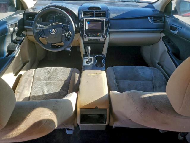 Toyota Camry Base Image 12