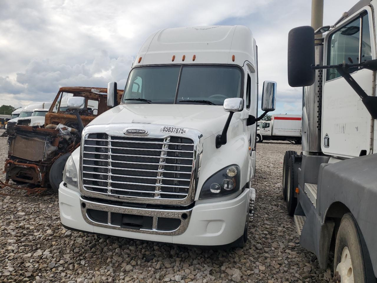 Freightliner Cascadia 1 Image 3