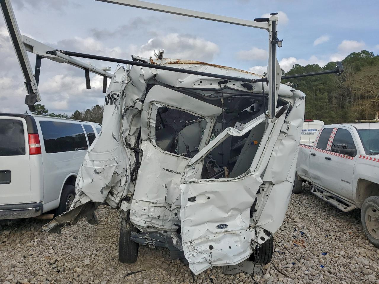 Ford Transit T-250 Image 8