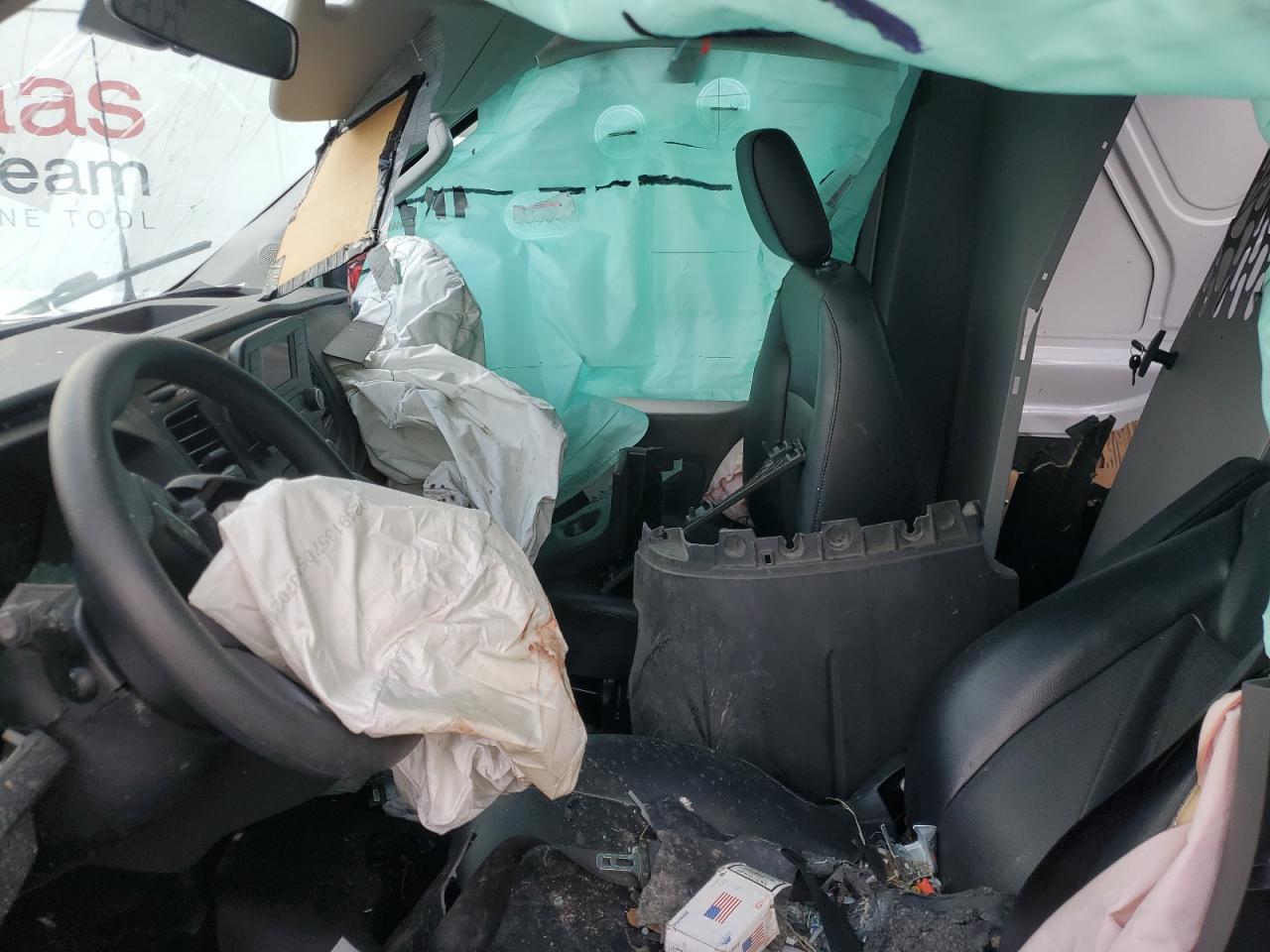 Ford Transit T-250 Image 7